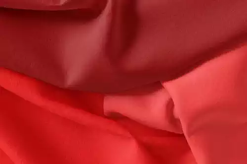 Telas de Color Rojo